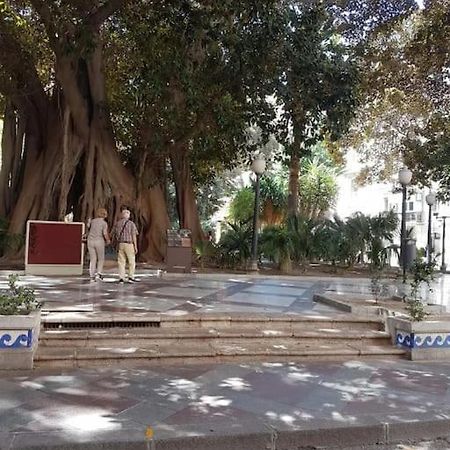 El Postiguet'S Apartments アリカンテ エクステリア 写真
